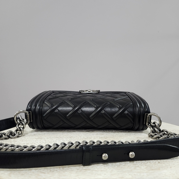 RARE Chanel Celtic Black Boy Bag - Picture 8 of 13